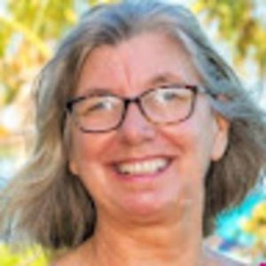 Meet your Posher, Linda